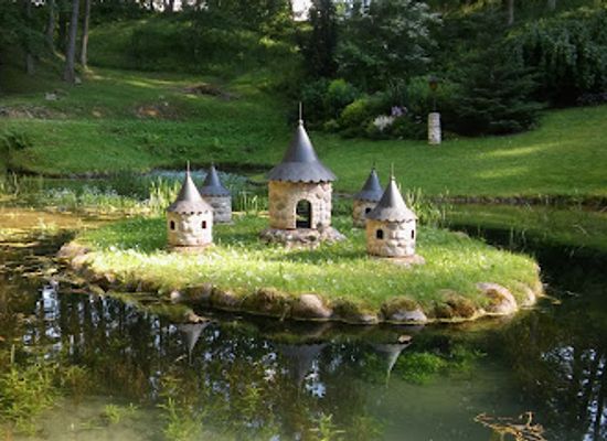 latvia/cesis/landmark/svetavots