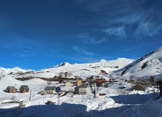 georgia/gudauri/landmark/wild-guru