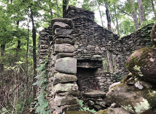 tennessee/east-tennessee/landmark/sugarlands-rock-house