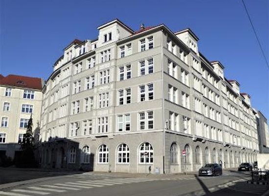 poland/wroclaw/landmark/city-hall-wroclaw