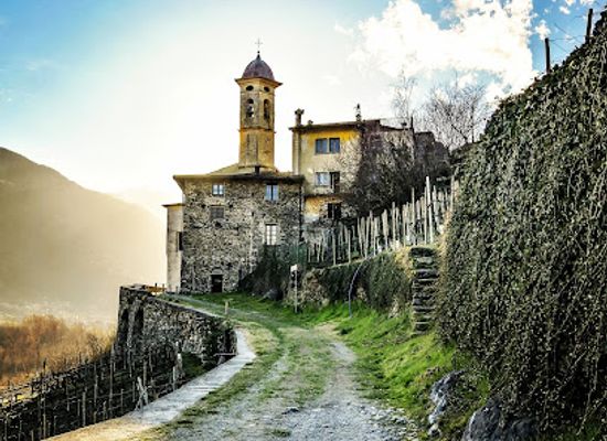 italy/valtellina/landmark/santuario-della-madonna-della-sassella