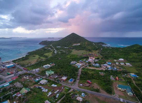 british-virgin-islands/necker-island/landmark/virgin-gorda