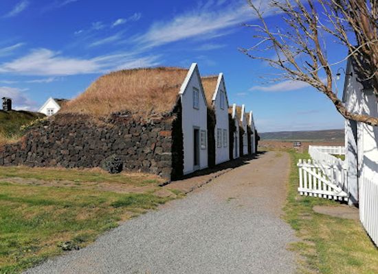 iceland/husavik-area/landmark/grenjaoarstaour