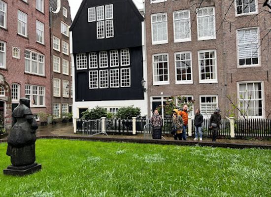 netherlands/amsterdam/landmark/houten-huis-oldest-house