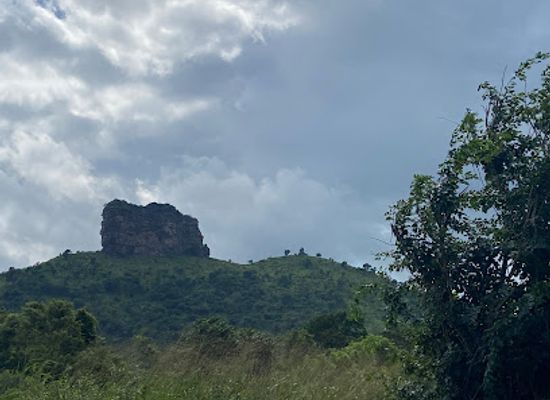 ghana/kusaug/landmark/bruku-rock