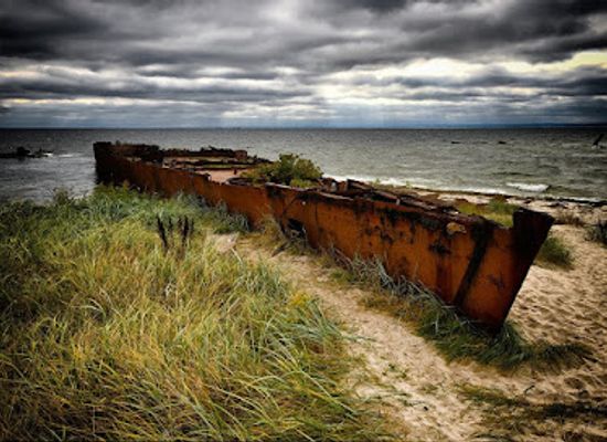 poland/hel-peninsula/landmark/wrak-orp-grom-ii
