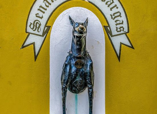 lithuania/klaipeda-region/landmark/sculpture-guardian-of-the-old-town