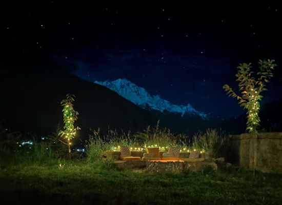 pakistan/karimabad/landmark/razhek