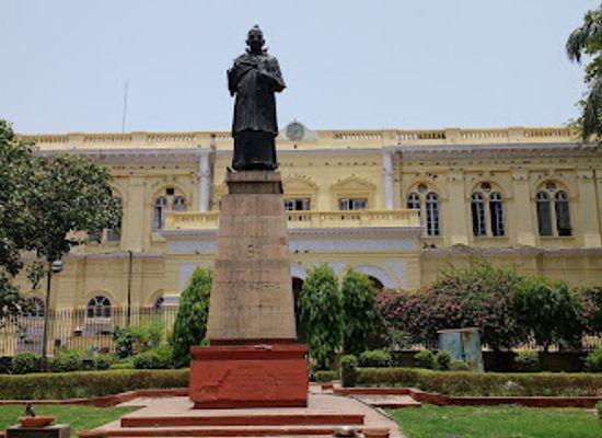 india/delhi/old-delhi/landmark/ghantaghar-chandni-chowk