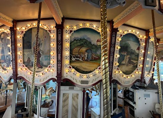 virginia/hampton-roads/landmark/hampton-carousel