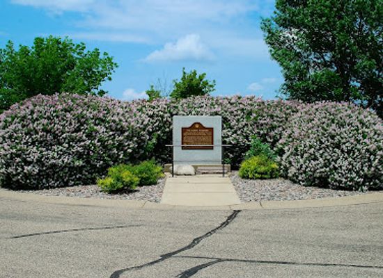 minnesota/big-woods/landmark/the-dustin-family-memorial-historical-marker