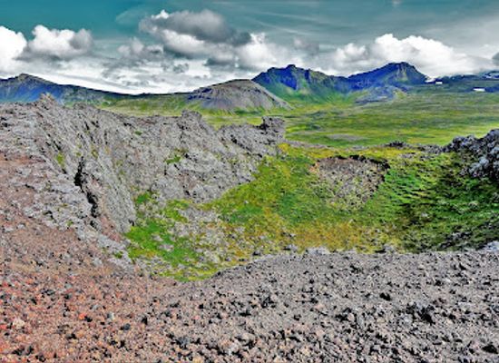 iceland/snæfellsnes-peninsula/landmark/saxholl-crater