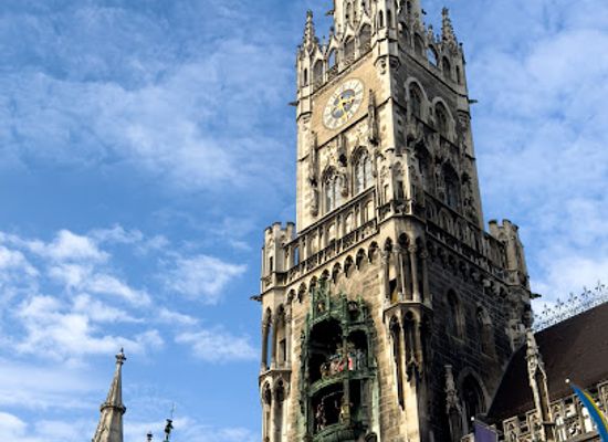 germany/munich/landmark/rathaus-glockenspiel