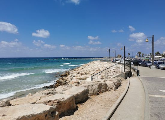 israel/haifa-beaches/landmark/carmel-beach