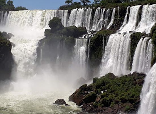 argentina/eastern-argentina/landmark/hito-tres-fronteras