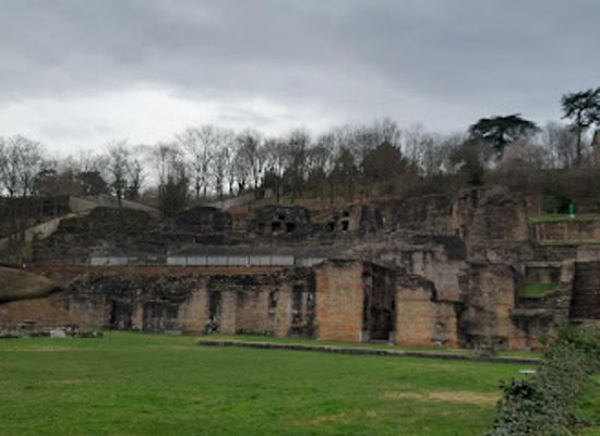 france/lyon/presqu-ile/landmark/insula-basilicale