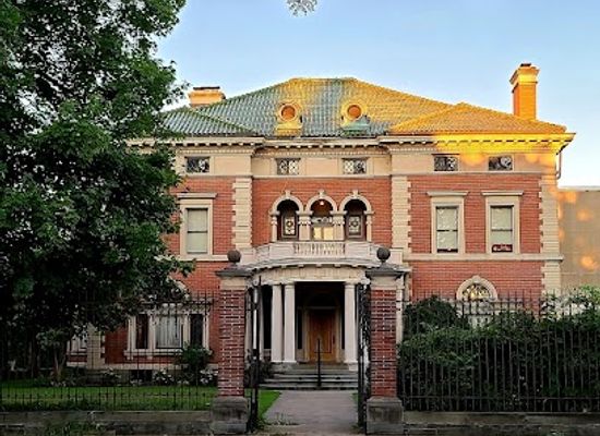 new-york/southern-tier/landmark/roberson-museum