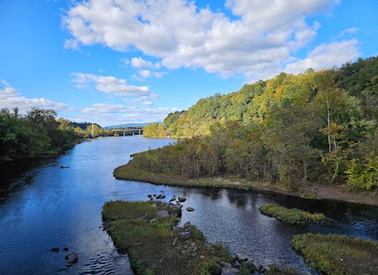 virginia/lynchburg/landmark/james-river-overlook