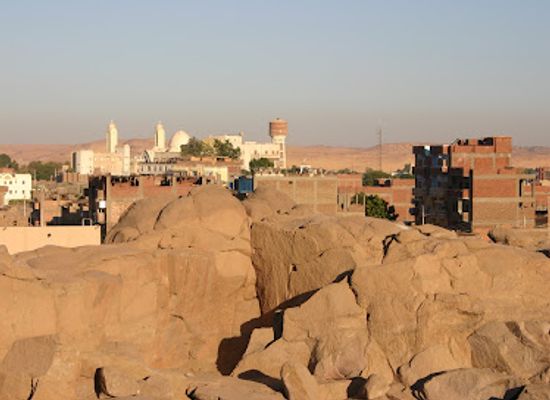 egypt/aswan/landmark/unfinished-obelisk