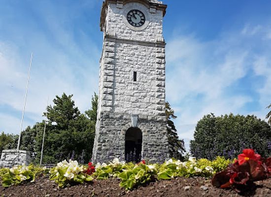 new-zealand/marlborough/landmark/war-memorial-clock-tower