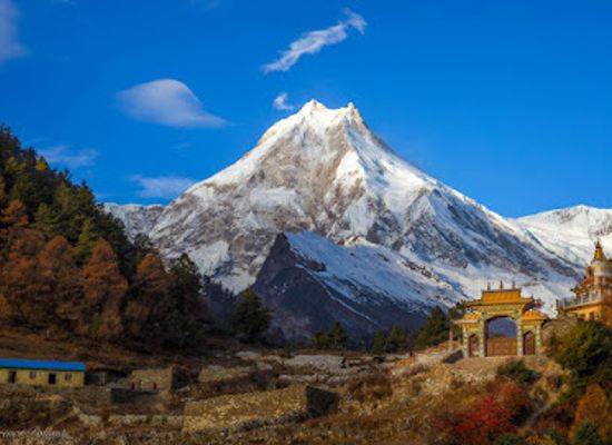 nepal/kathmandu-valley/landmark/manaslu-circuit-trek-in-nepal