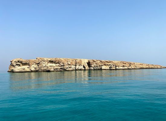 saudi-arabia/farasan-islands/landmark/farasan-island-marine-sanctuary