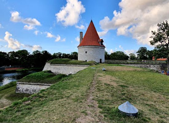 estonia/saare-county/landmark/saaremaa-muuseum