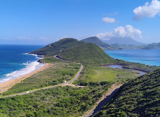 saint-kitts-and-nevis/saddle-hill/landmark/dolphin-discovery-saint-kitts