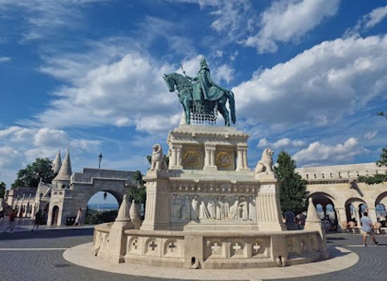 hungary/southern-great-plain/landmark/the-church-of-our-lady-of-buda-castle