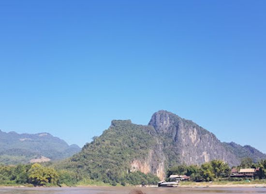 laos/xiangkhoang-province/landmark/pak-ou-caves