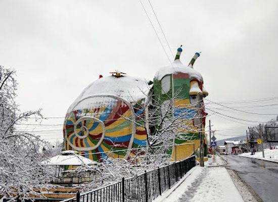 bulgaria/vitosha-mountain/landmark/snail-house