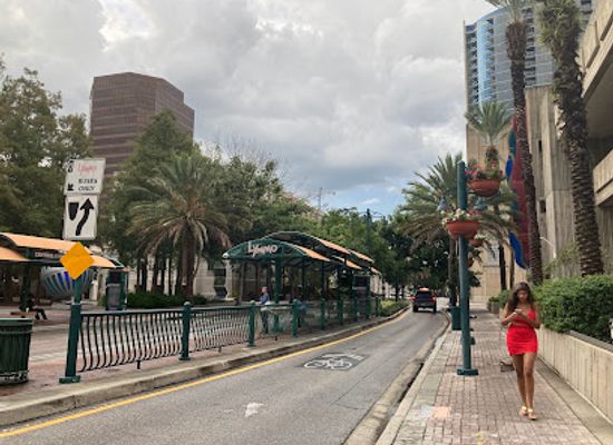 florida/orlando/landmark/heritage-square-park