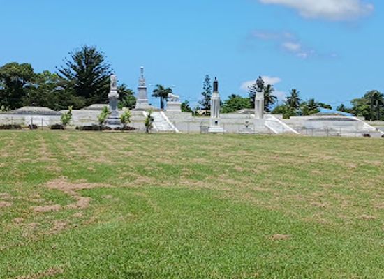 tonga/nomuka/landmark/royal-tombs