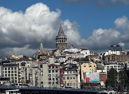 turkiye/istanbul/landmark/eminonu-beach-istanbul