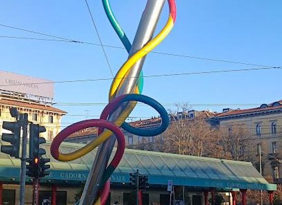 italy/brianza/landmark/piazzale-luigi-cadorna