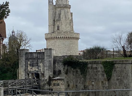 france/la-rochelle/landmark/plage-de-la-concurrence