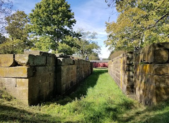 ohio/central-ohio/landmark/ohio-and-erie-canal-lock-11
