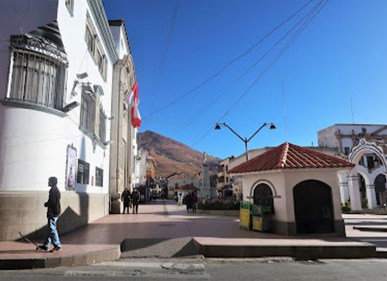 bolivia/potosi/casa-de-la-moneda/landmark/plaza-10-de-noviembre