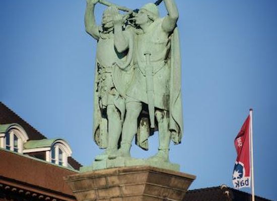 denmark/copenhagen/landmark/lur-blowers