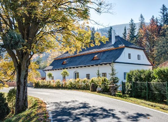 czechia/beskydy-mountains/landmark/mezi-plutky