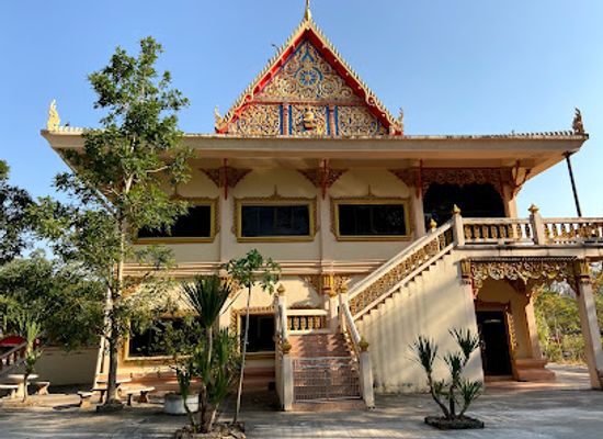 thailand/loei/landmark/wat-tham-erawan