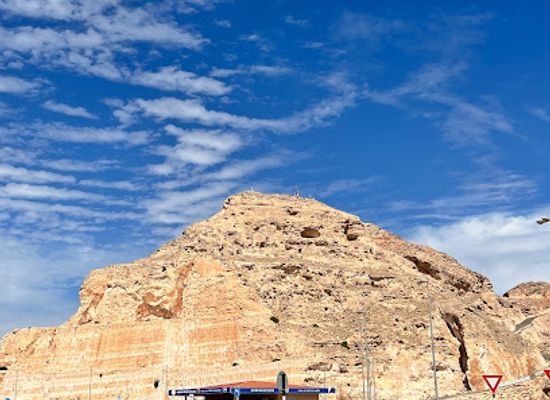 united-arab-emirates/jebel-hafeet/landmark/jebel-hafeet-parking