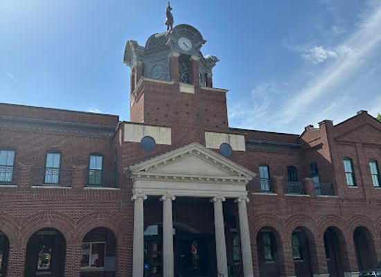 texas/south-texas/landmark/historic-downtown-grapevine