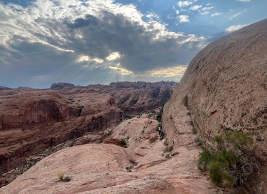 utah/moab/landmark/base-jump-moab