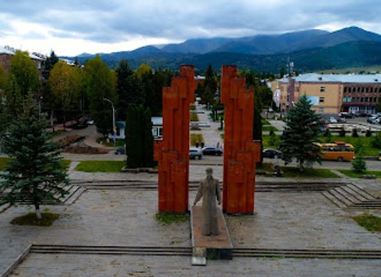 armenia/lori/landmark/memorial-of-stepan-shahumyan