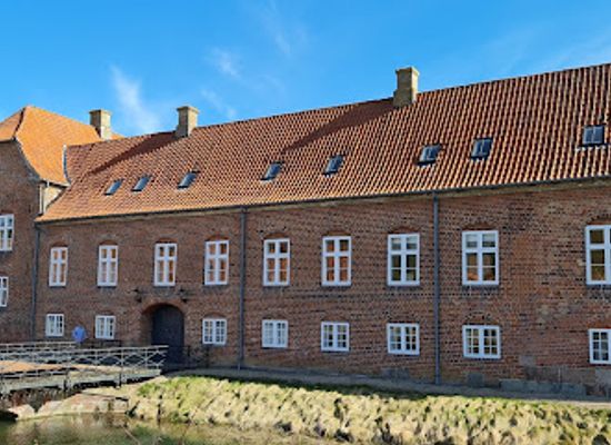 denmark/horsens/attraction/boller-slot