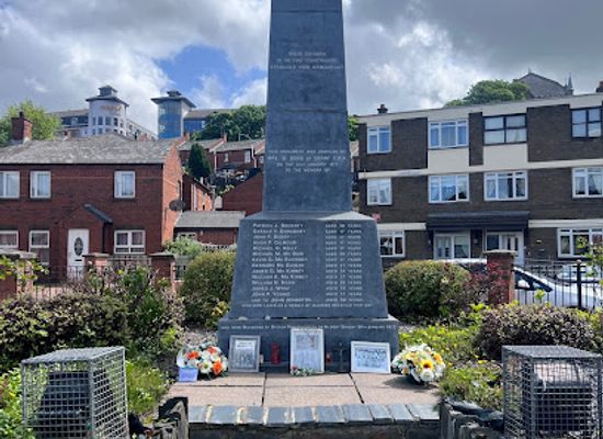 united-kingdom/derry/landmark/bloody-sunday-monument