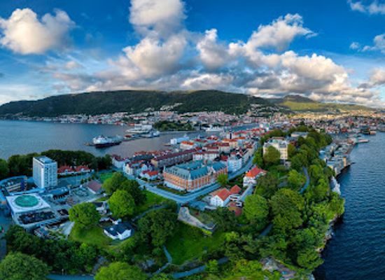 norway/bergen/nordnes/landmark/viewpoint
