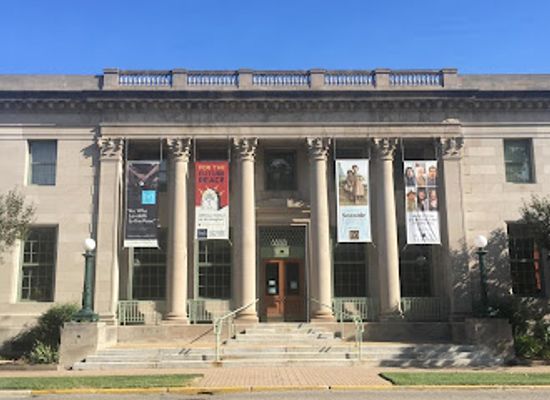 michigan/west-michigan/landmark/holland-museum
