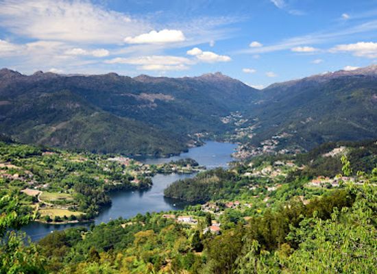 portugal/peneda-geres-national-park/landmark/canicada-dam